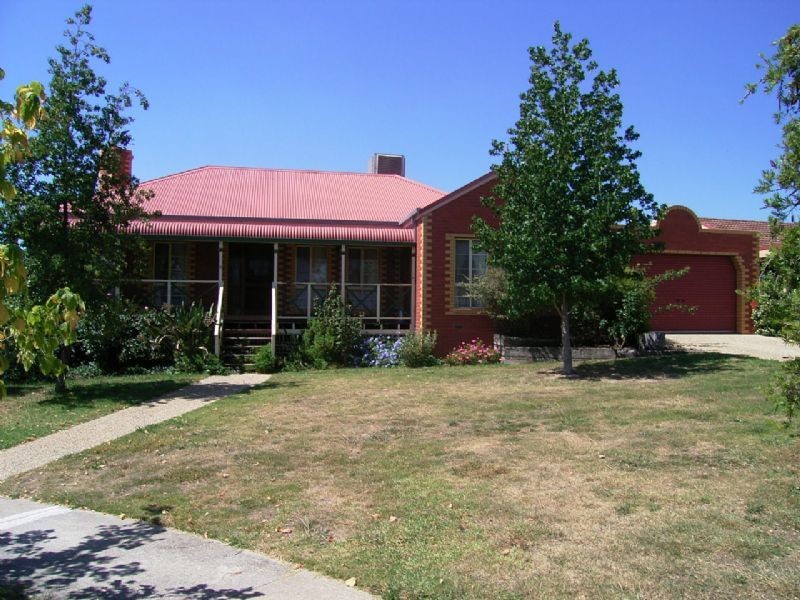 6 Kerford Court, Wodonga VIC 3690