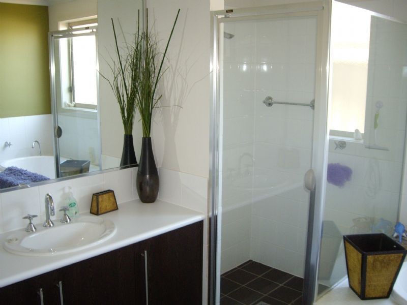 9 Montclair Avenue, Wodonga VIC 3690