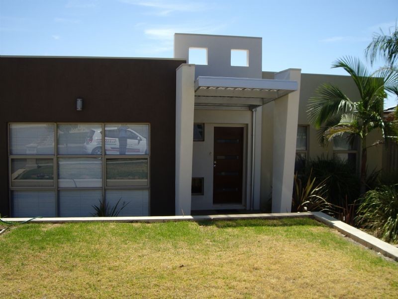 9 Montclair Avenue, Wodonga VIC 3690