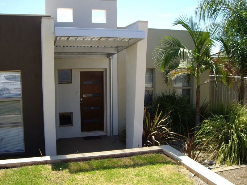 9 Montclair Avenue, Wodonga VIC 3690