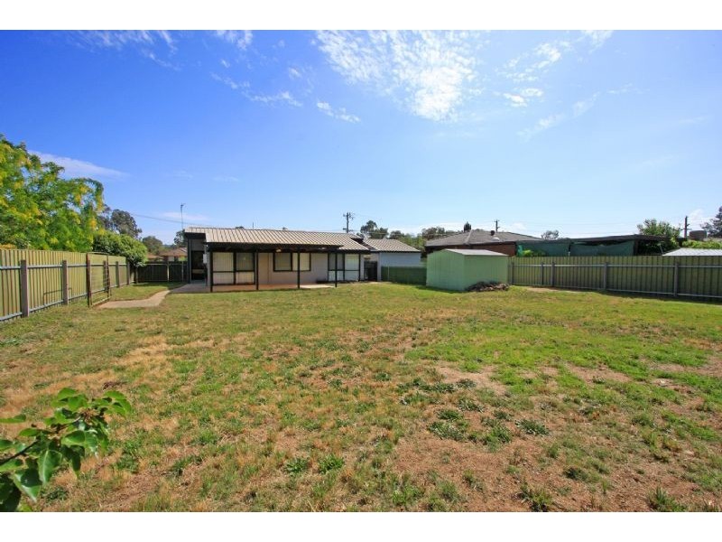 5 Aberdeen Drive, Wodonga VIC 3690