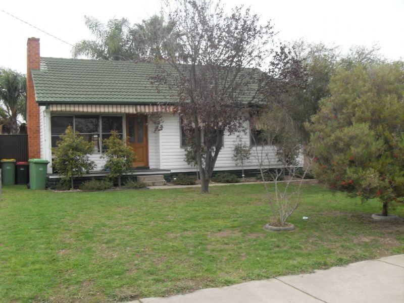 10 Lindsay Street, Wodonga VIC 3690