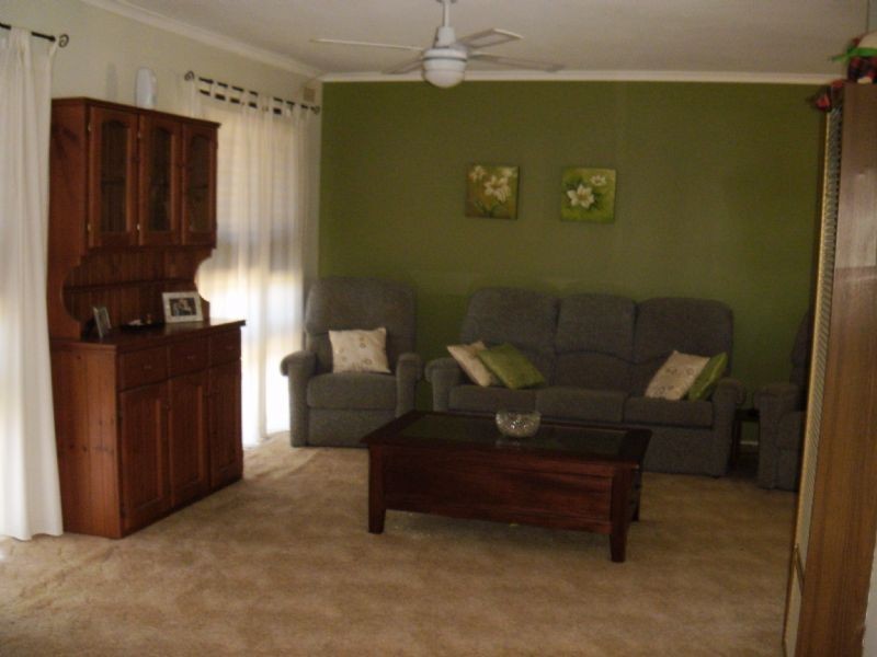 8 Wiltshire Crescent, Wodonga VIC 3690