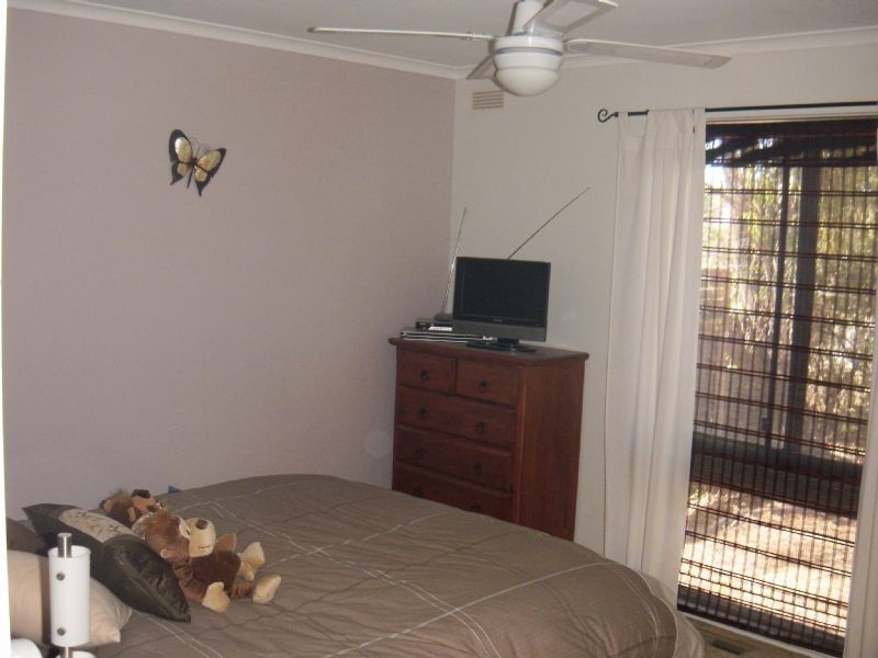 8 Wiltshire Crescent, Wodonga VIC 3690