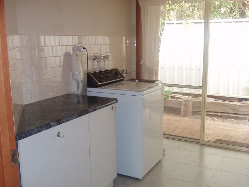 4 Falcon Circuit, Wodonga VIC 3690