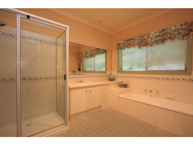 89 Huon Creek Road, Wodonga VIC 3690