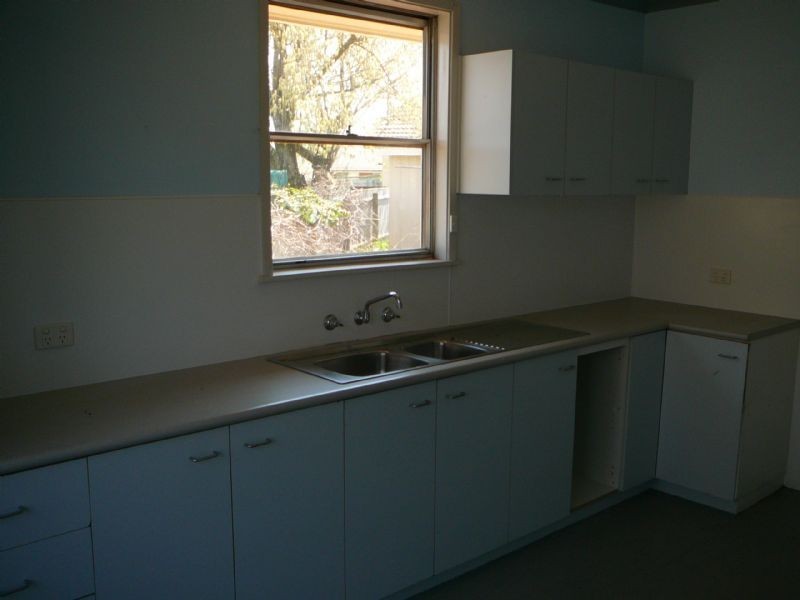 4 Mann Street, Wodonga VIC 3690