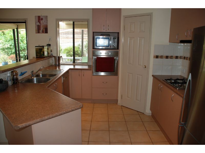 23 Birkdale Terrace, Wodonga VIC 3690