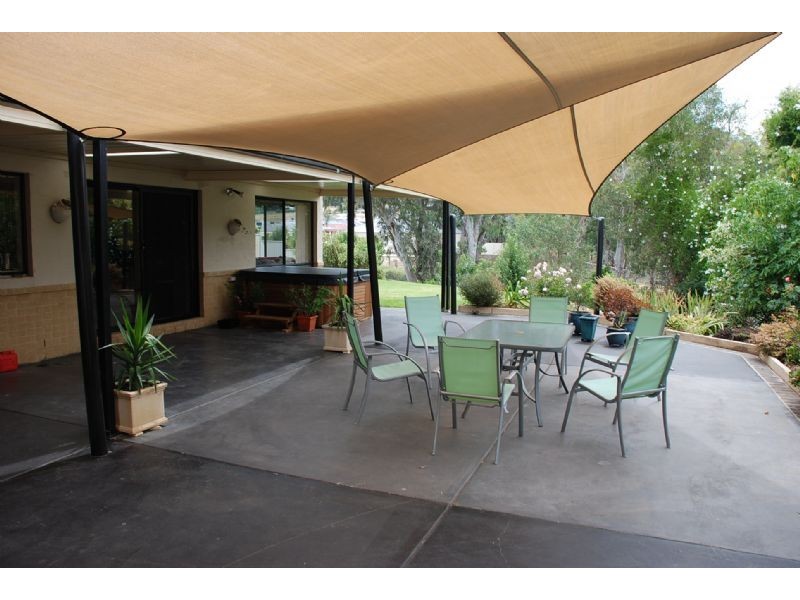 23 Birkdale Terrace, Wodonga VIC 3690