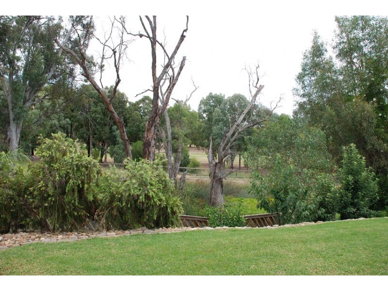 23 Birkdale Terrace, Wodonga VIC 3690