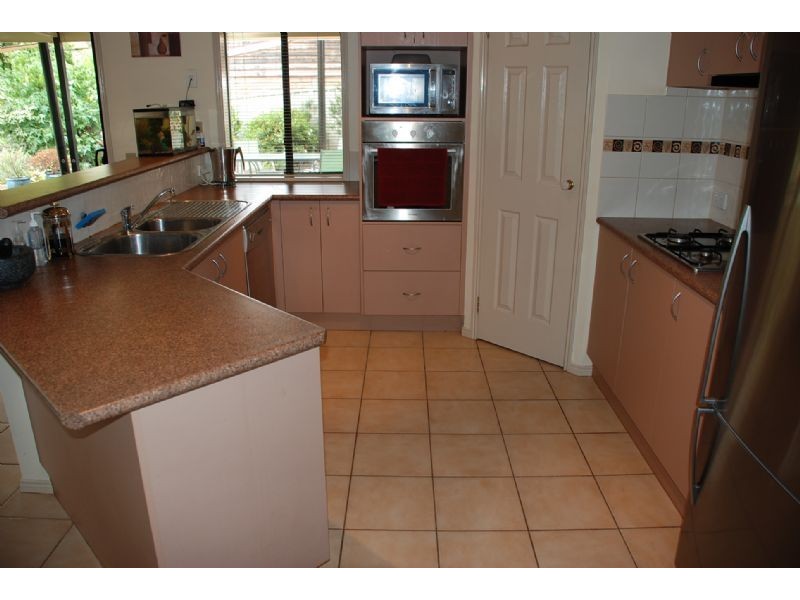 23 Birkdale Terrace, Wodonga VIC 3690