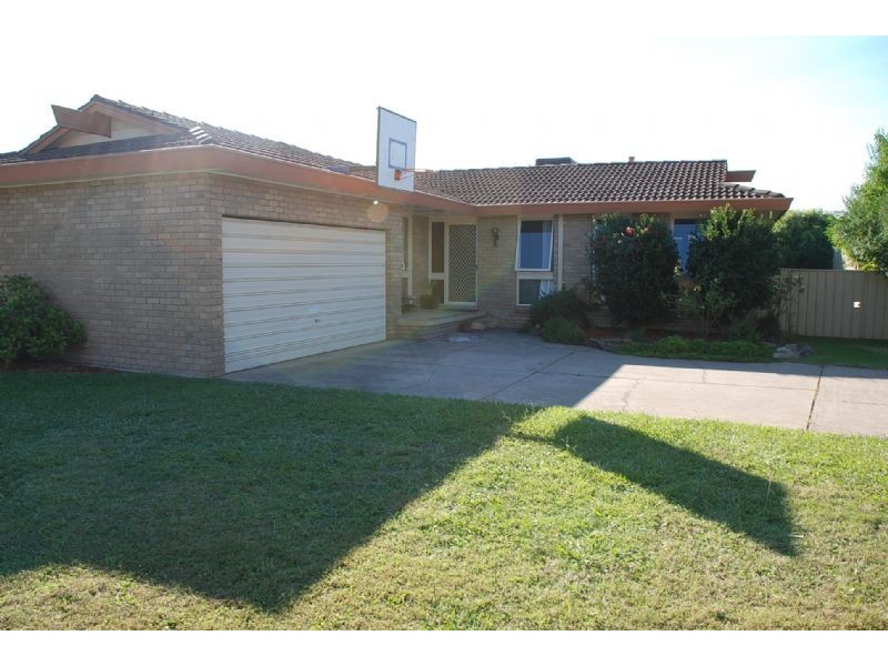 15 Amaroo Crescent, Wodonga VIC 3690