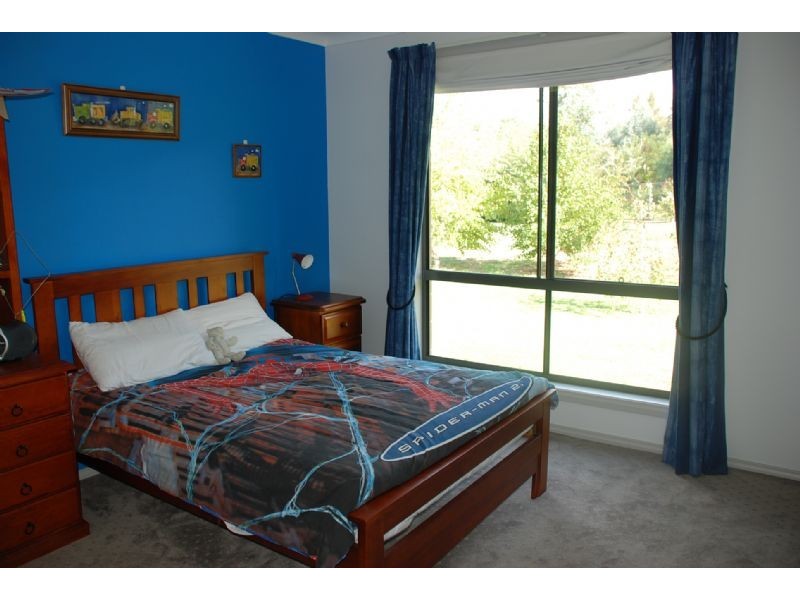 16 Chervil Place, Baranduda VIC 3691