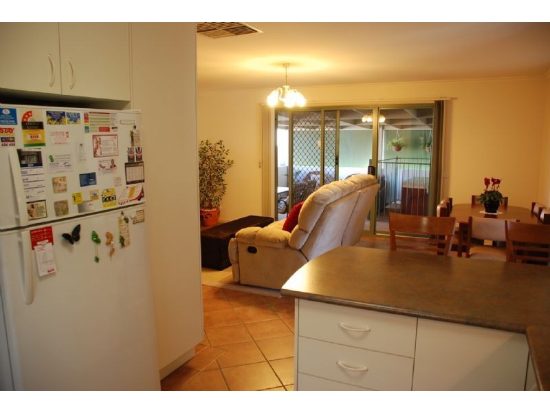 8 Birdie Street, Wodonga VIC 3690