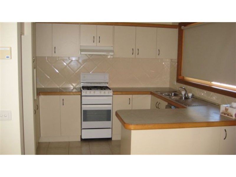 14 Hook Court, Wodonga VIC 3690