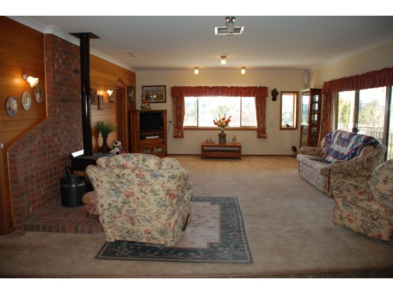 12 Michelle Drive, Kiewa VIC 3691