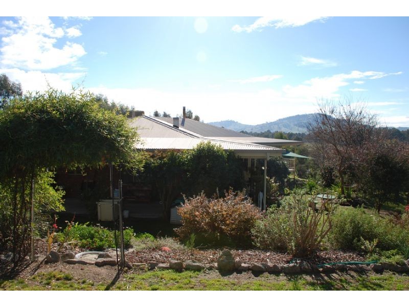 12 Michelle Drive, Kiewa VIC 3691