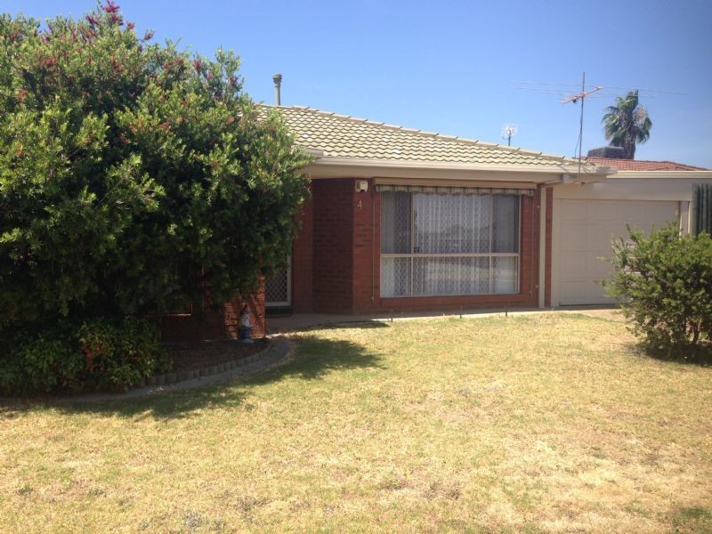 4 David Place, Wodonga VIC 3690