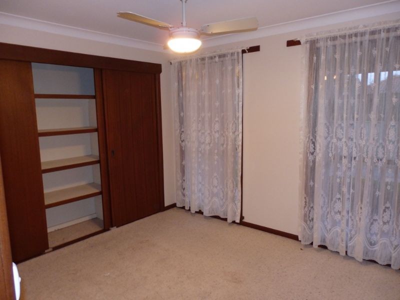 1/405 Kotthoff St, Lavington NSW 2641