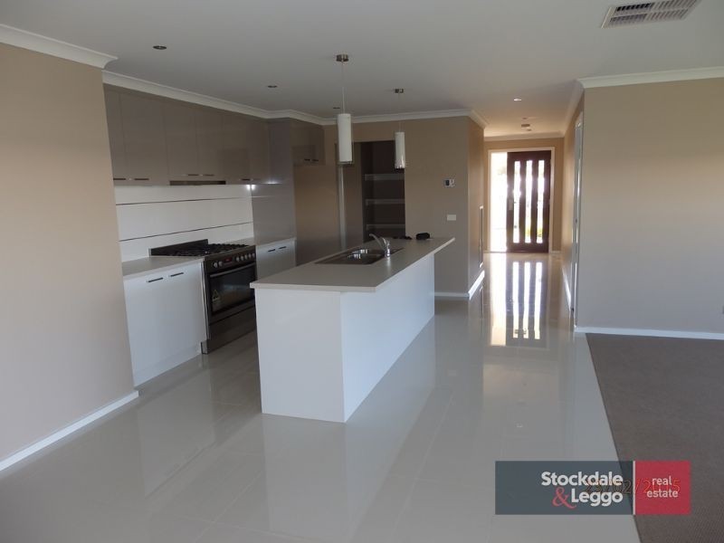 7 Smiggins Drive, Thurgoona NSW 2640