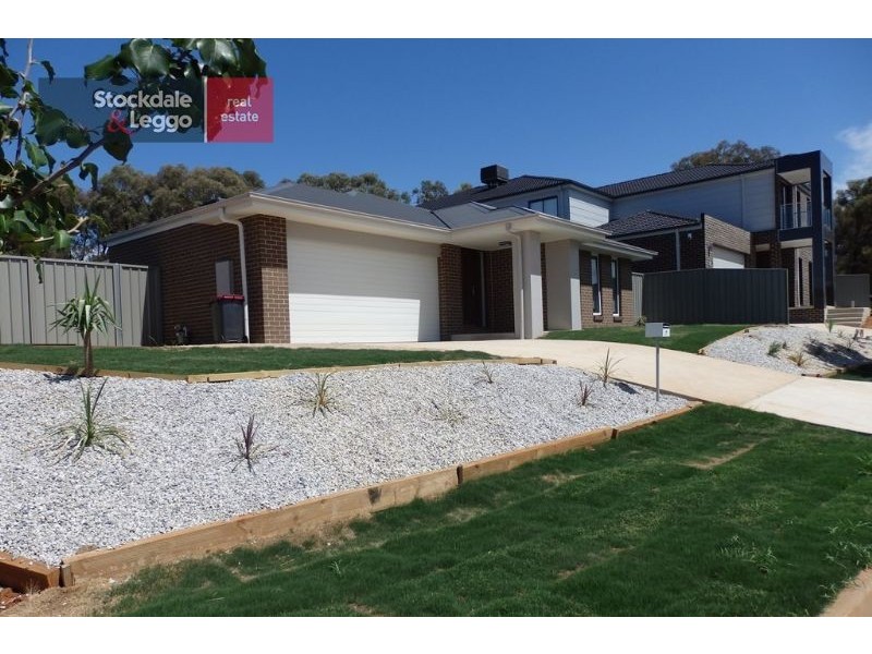 7 Smiggins Drive, Thurgoona NSW 2640