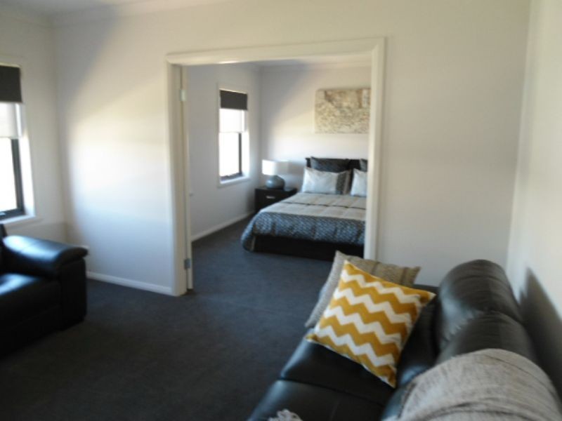 11 Thorpe Ave – Riverside Boulevard Estate, Wodonga VIC 3690