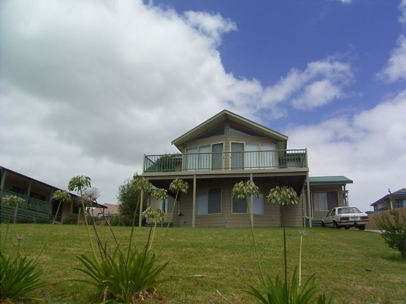 20 Chillingworth Road, Cowes VIC 3922