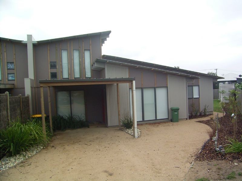 2/6 Tahiti Court, Cape Woolamai VIC 3925