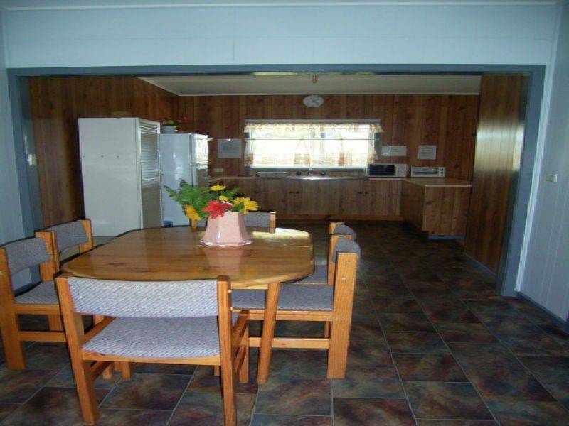 8 Grandview Grove, Cowes VIC 3922