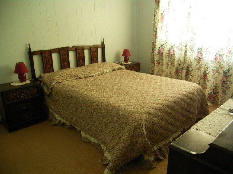 8 Grandview Grove, Cowes VIC 3922