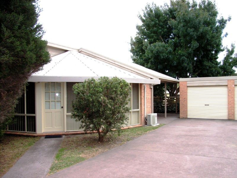 1/30 Wyndham Avenue, Cowes VIC 3922