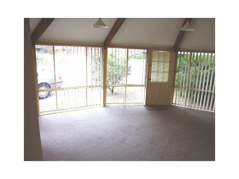 1/30 Wyndham Avenue, Cowes VIC 3922