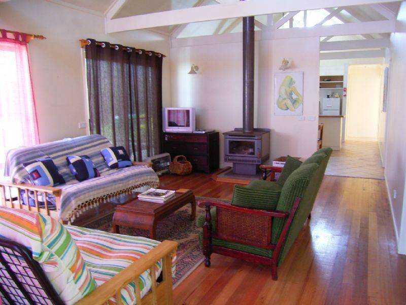 11 Evenglow Court, Smiths Beach VIC 3922