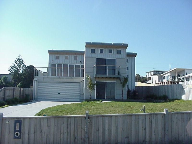 26 Halcyon Drive, San Remo VIC 3925