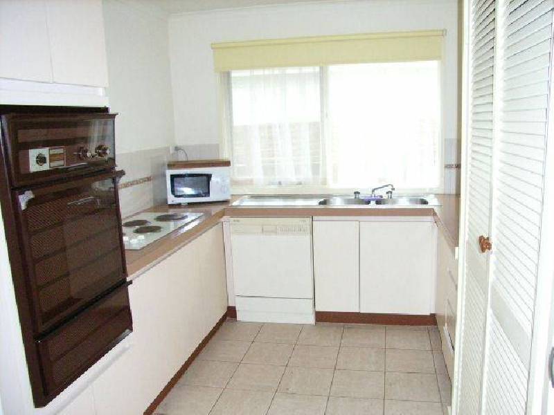 99 Red Rocks Road, Cowes VIC 3922