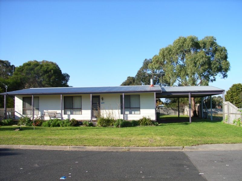 23 Jenner Avenue, Cowes VIC 3922