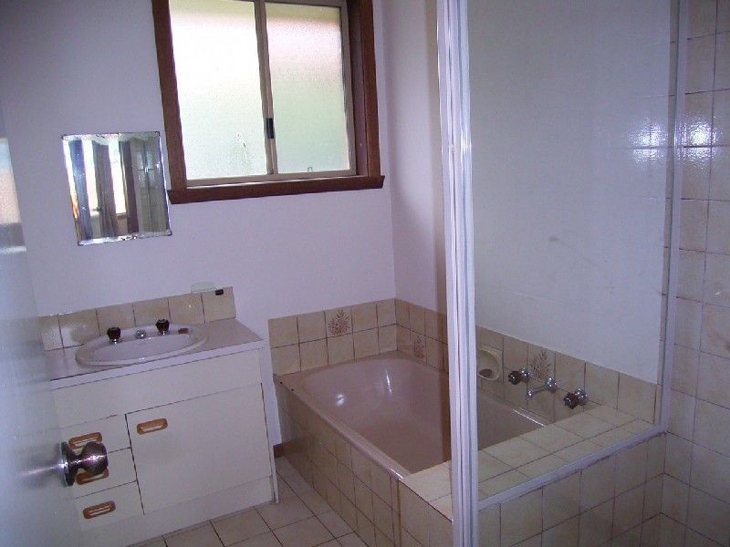 26 Genista Street, San Remo VIC 3925