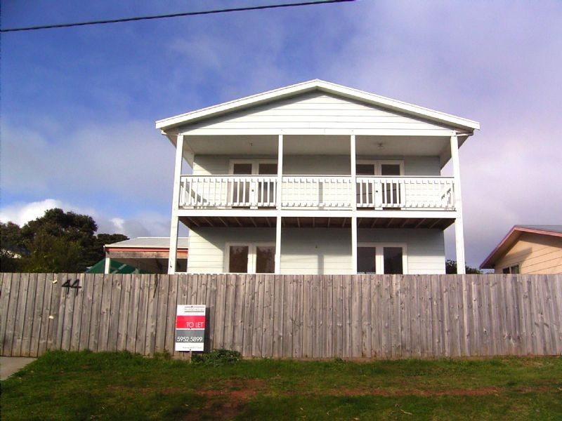 44 Terry Crescent, Wimbledon Heights VIC 3922