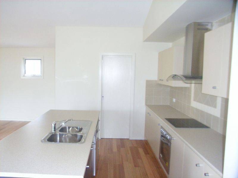 21 Norman Drive, Cowes VIC 3922