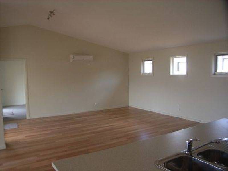 21 Norman Drive, Cowes VIC 3922