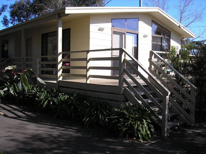 37 Hobsons Parade, Cowes VIC 3922