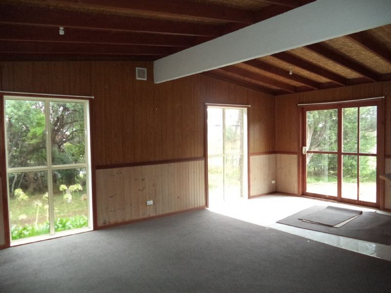 5 San Remo Crescent, Sunset Strip VIC 3922