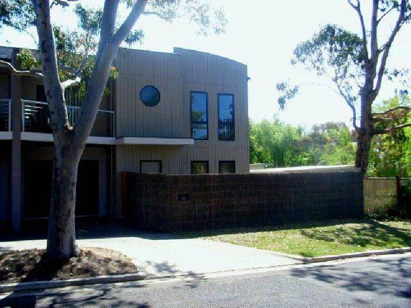 20 Vaughn Street, Cowes VIC 3922