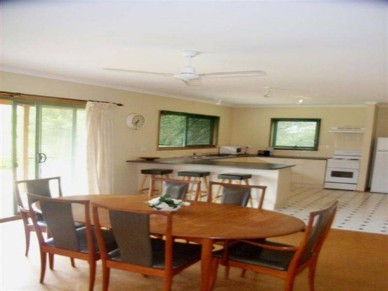 40 Stradbroke Avenue, Cowes VIC 3922