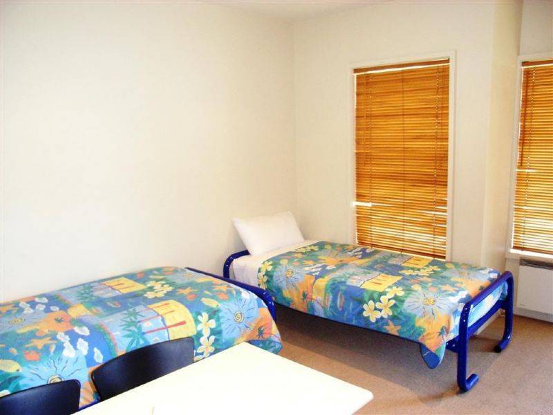 216 The Waves, Cowes VIC 3922