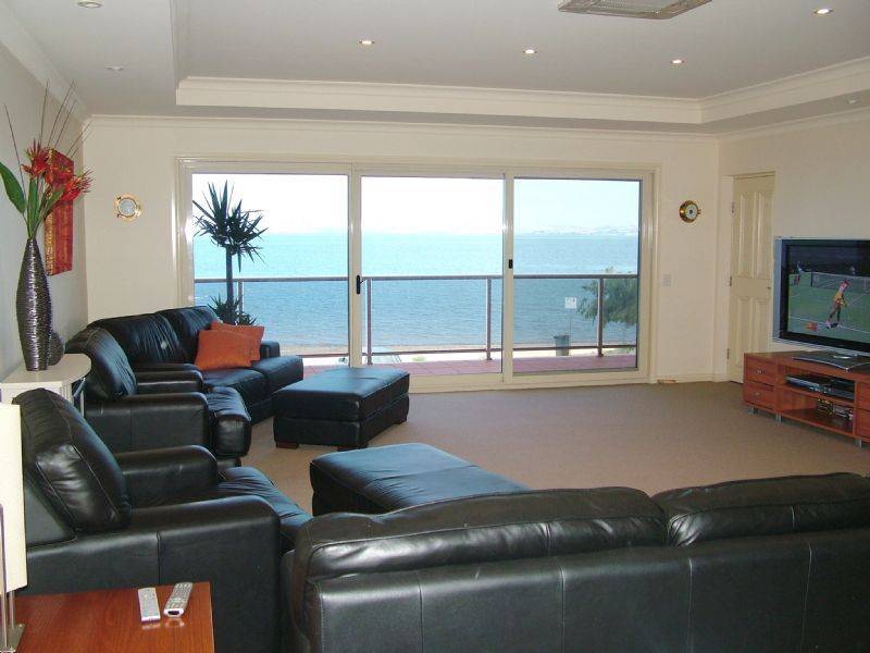 Apt 4 Beach Road, Rhyll VIC 3923