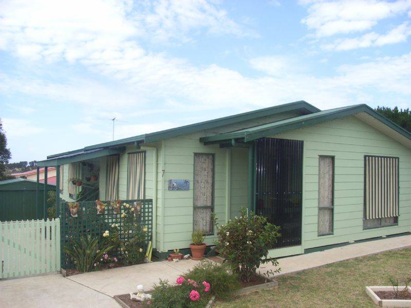 7 Hallway Drive, Wimbledon Heights VIC 3922