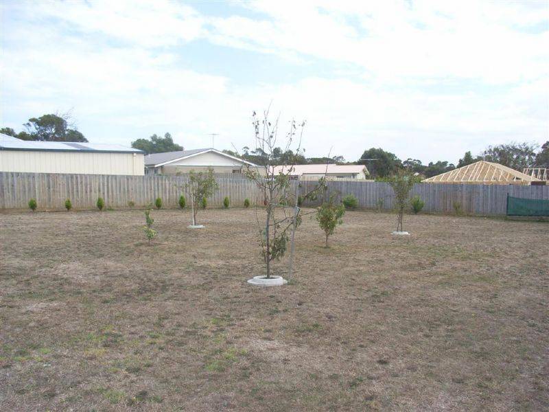 9 Casuarina Court, Cowes VIC 3922