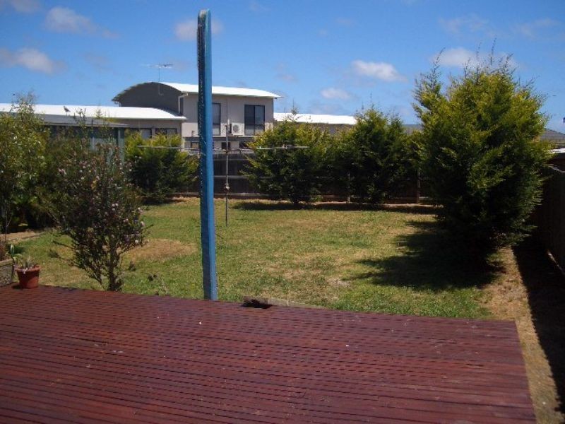 14 Irving Road, Cowes VIC 3922