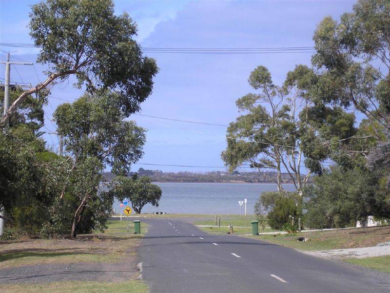 27 Walton Street, Rhyll VIC 3923